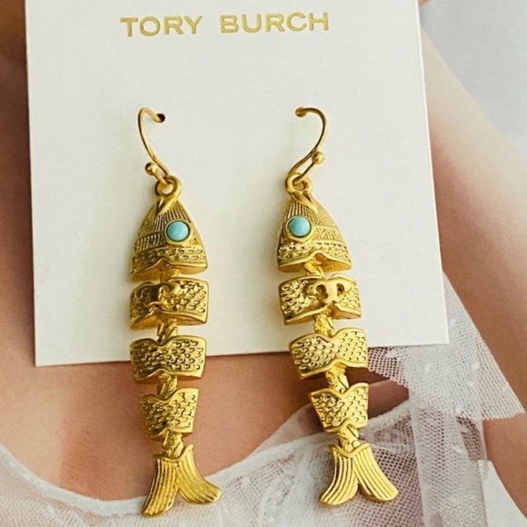 🆕 Tory Burch Authentic Jewelry Earrings At Awesome Prices To Buy Now & Save - Picture 11 of 11